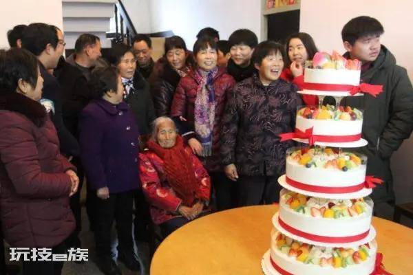老人过生日提前推后讲究(老人提前过生日有什么说法)-图片2